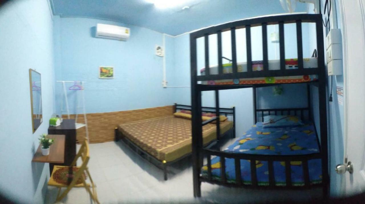Апартаменти Auntie House985 Аюттхая Екстер'єр фото
